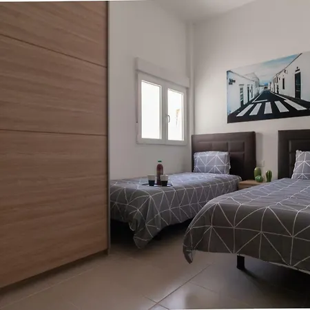 Апартаменты Lanzarote Арресифе