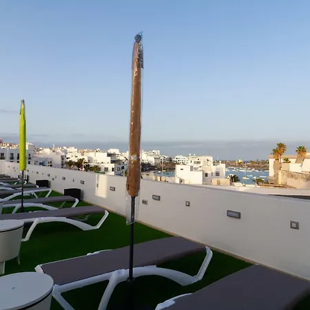 Lanzarote Апартаменты *