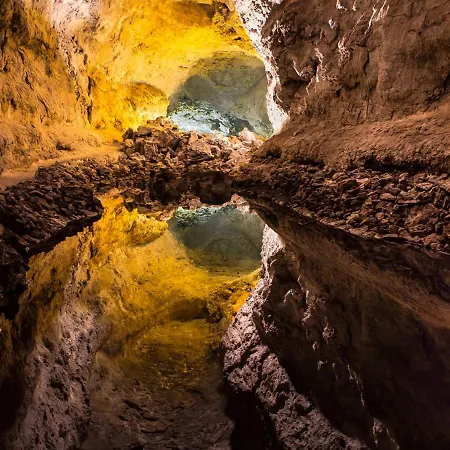 Lanzarote Апартаменты *